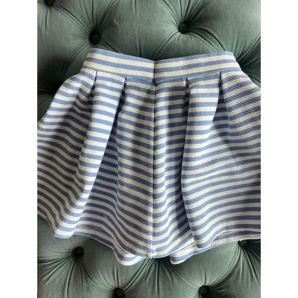 Gymboree skirt girl’s 8 Spring Prep white blue stripe pleat  **READ**